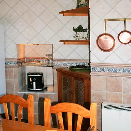 Penas De La Fuente Holiday home *