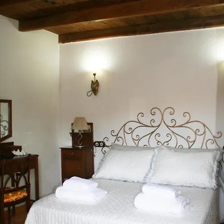 Penas De La Fuente Holiday home *