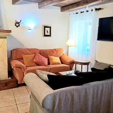 Holiday home Penas De La Fuente Otero de Bodas